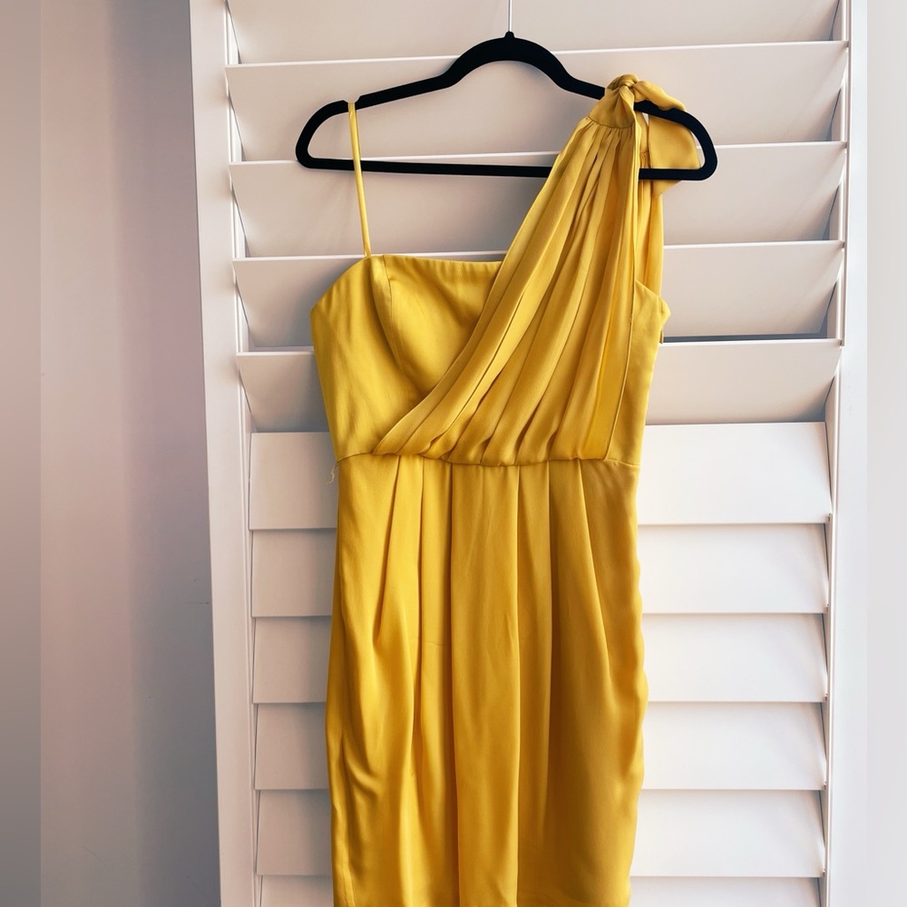 BCBG Yellow Mini Dress, Off the Shoulder, Size 4